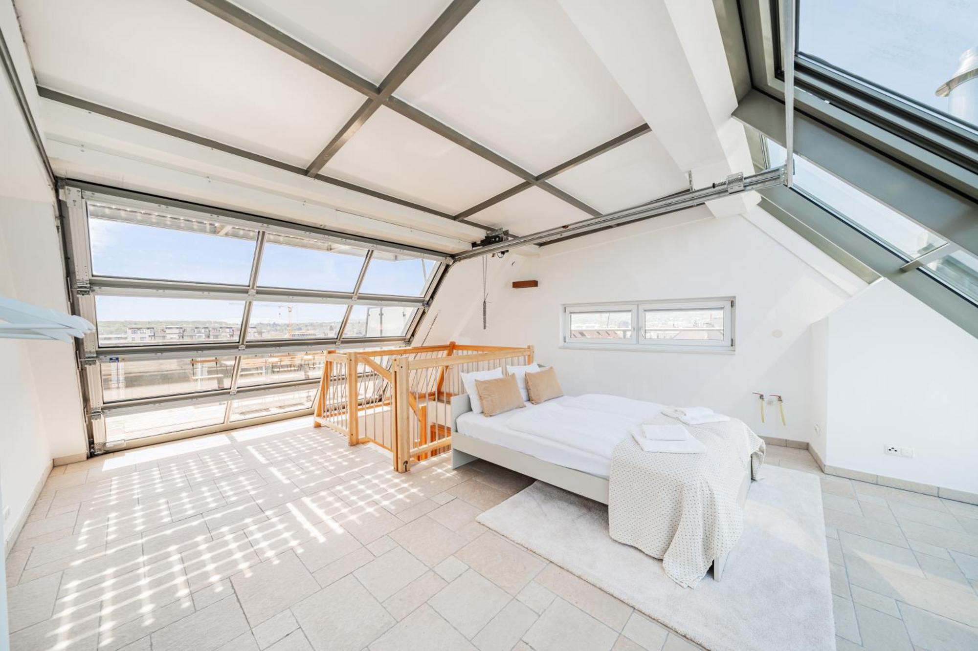 Apartment Next To Schoenbrunn - Free Parking !!!