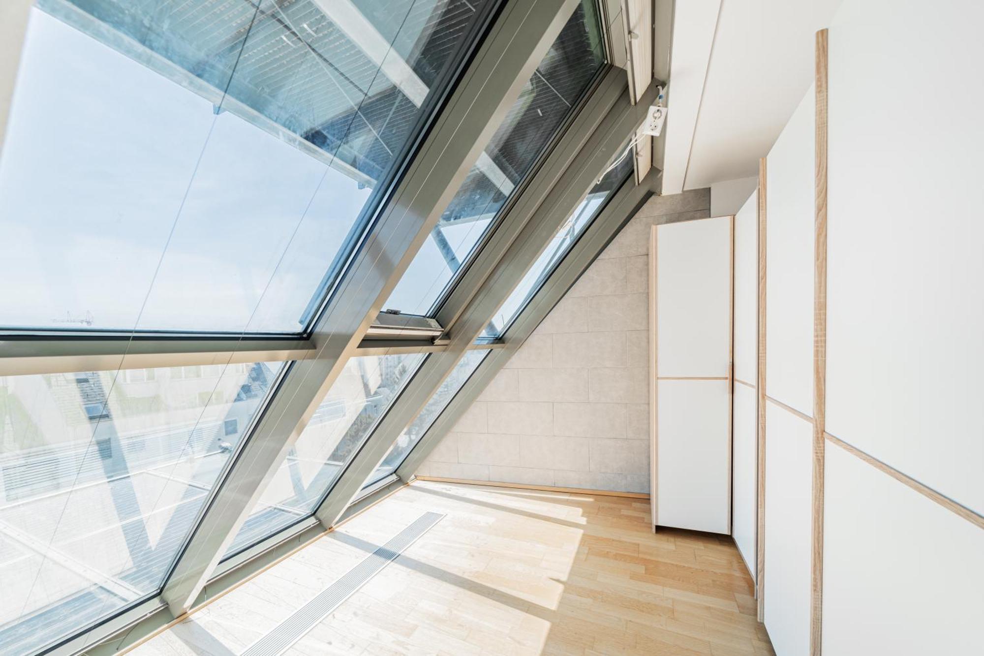 Next To Schoenbrunn - Free Parking !!! Apartamento Viena